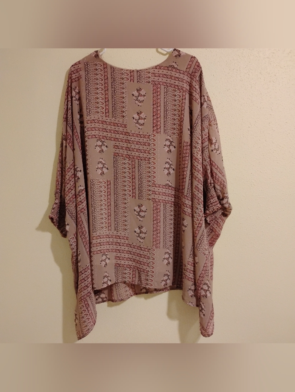 Hayden Boho Printed Dolman Sleeve Top - Mauve Pink